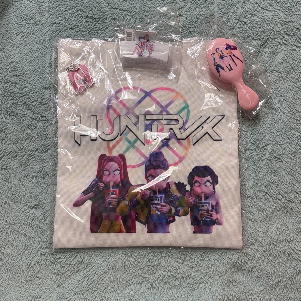 K Pop Bundle - Picture 2 of 12